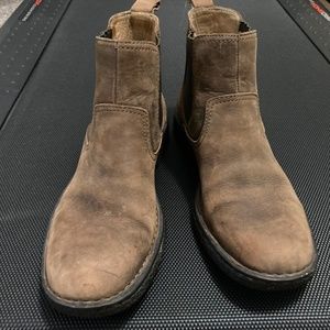 Born Hemlock Chelsea Boots